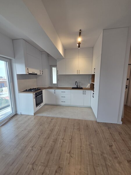 Avrig (Metrou Bucur Obor), inchiriere studio modern + parcare.